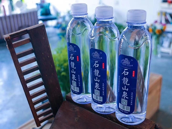 山东矿泉水瓶生产厂家